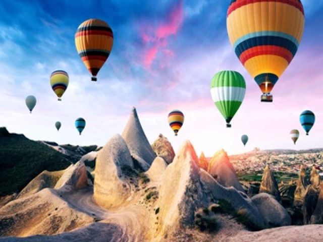 Masalsı Bir Yolculuk ve Tarihin Derinliklerine Eşsiz Bir Keşif! KAPADOKYA TURU